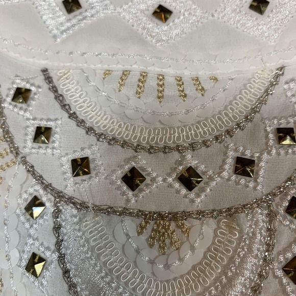 White House Black Market White Layered Embroidered Tank Blouse Size 2 - Picture 3 of 10